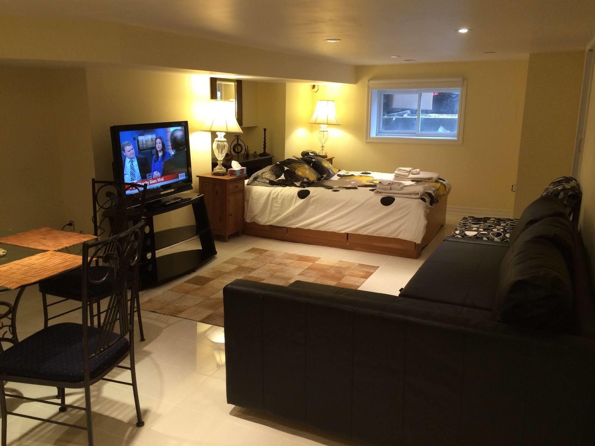 Toronto Garden Inn Экстерьер фото