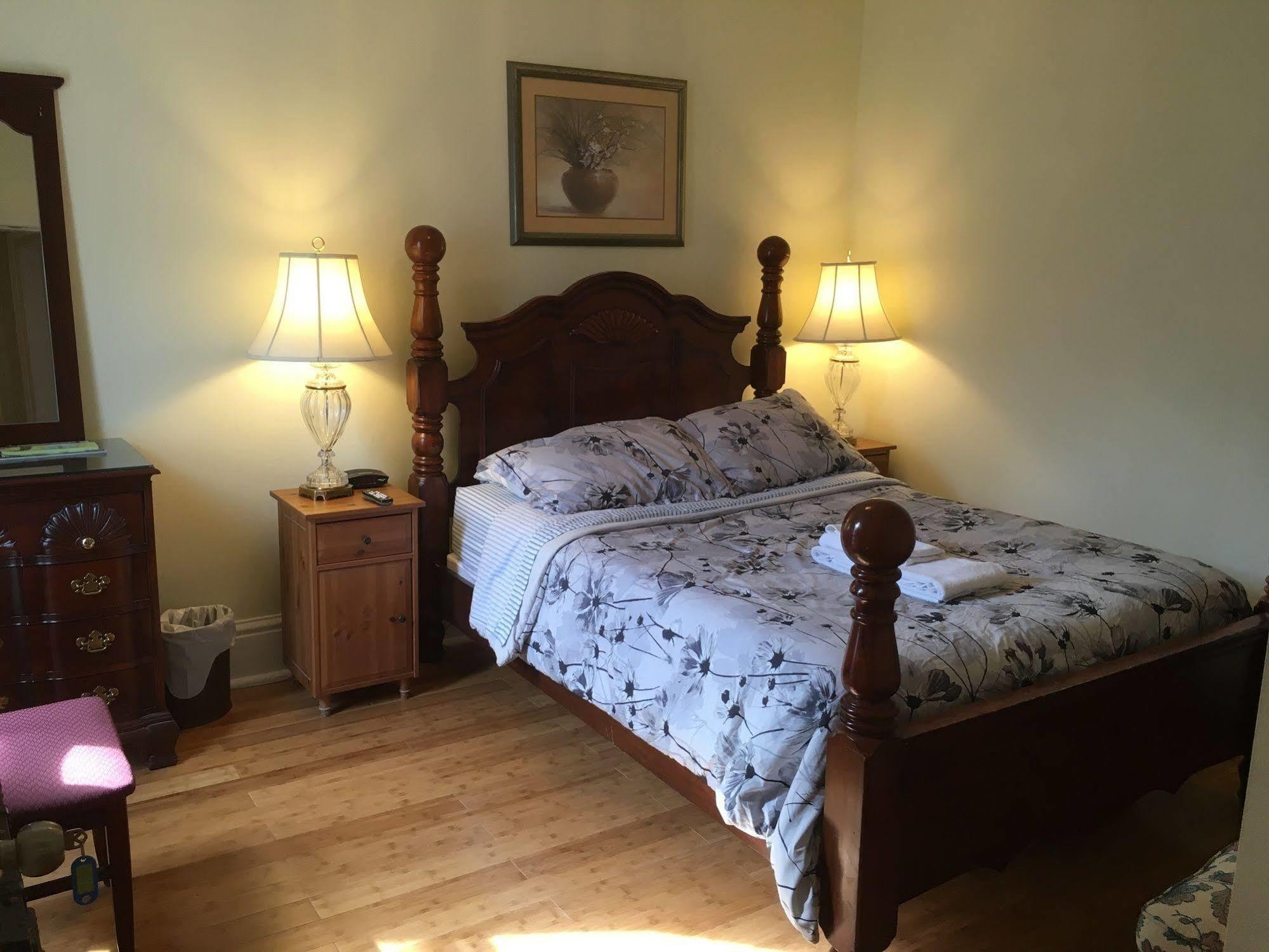 Toronto Garden Inn Экстерьер фото